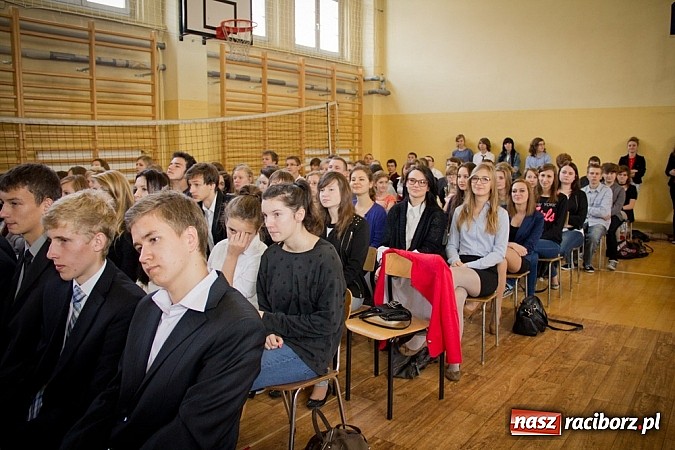 Zdjęcie w galerii na portalu naszraciborz.pl: 25 nauczycieli wyróżnionych przez starostę wiadomości z regionu