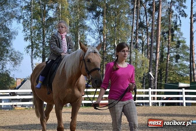 Zdjęcie w galerii na portalu naszraciborz.pl: Hobby spełnia marzenia - wycieczka do Szymocic wiadomości z regionu