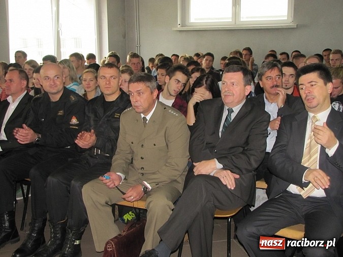 Zdjęcie w galerii na portalu naszraciborz.pl: Raciborska młodzież uczy się przedsiębiorczości wiadomości z regionu