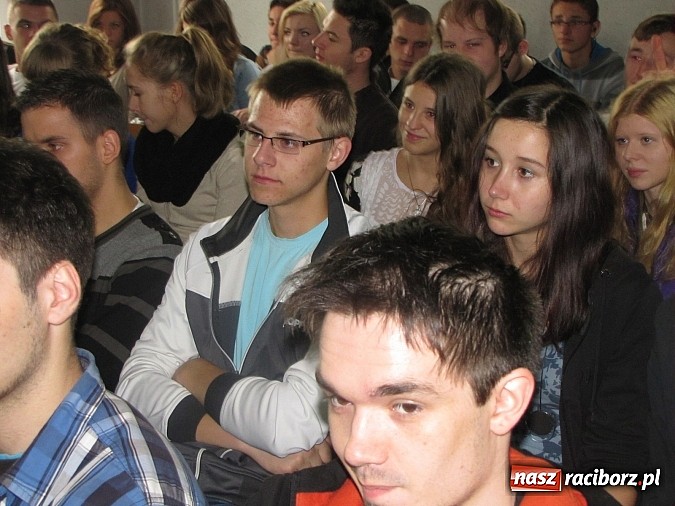 Zdjęcie w galerii na portalu naszraciborz.pl: Raciborska młodzież uczy się przedsiębiorczości wiadomości z regionu