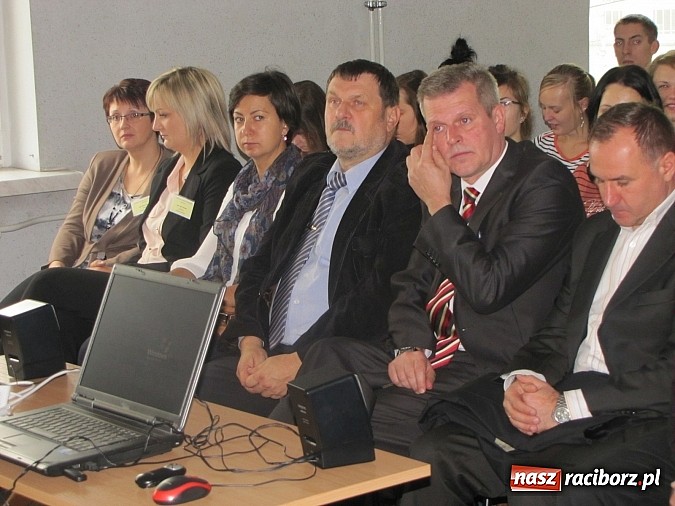 Zdjęcie w galerii na portalu naszraciborz.pl: Raciborska młodzież uczy się przedsiębiorczości wiadomości z regionu