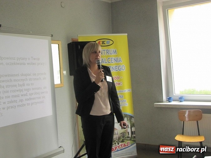 Zdjęcie w galerii na portalu naszraciborz.pl: Raciborska młodzież uczy się przedsiębiorczości wiadomości z regionu