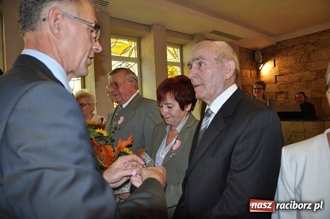 Zdjęcie w galerii na portalu naszraciborz.pl: 50 lat pożycia małżeńskiego - jedyny taki medal, który można dostać we dwoje wiadomości z regionu