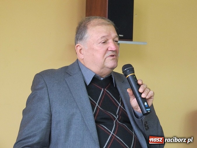 Zdjęcie w galerii na portalu naszraciborz.pl: Hubert Kostka z wizytą w ZSOMS Racibórz wiadomości z regionu