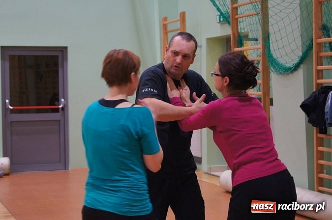 Zdjęcie w galerii na portalu naszraciborz.pl: Budo Gala 2013: samoobrona dla pań i nie tylko wiadomości z regionu