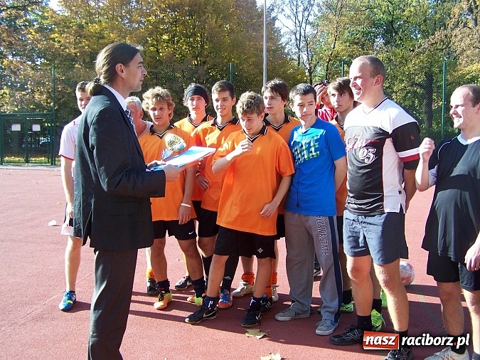 Zdjęcie w galerii na portalu naszraciborz.pl: Obchody Dni Patrona i 13. Dni Papieskich wiadomości z regionu