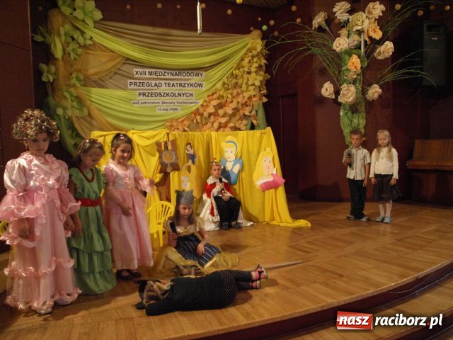 Zdjęcie w galerii na portalu naszraciborz.pl: XVII Międzynarodowy Przegląd Teatrzyków wiadomości z regionu