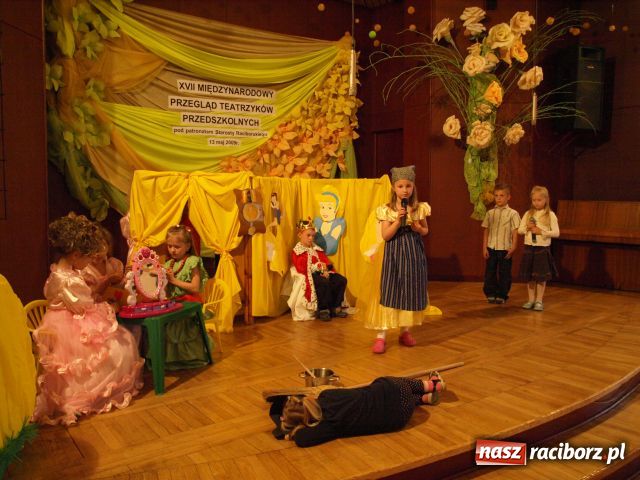 Zdjęcie w galerii na portalu naszraciborz.pl: XVII Międzynarodowy Przegląd Teatrzyków wiadomości z regionu