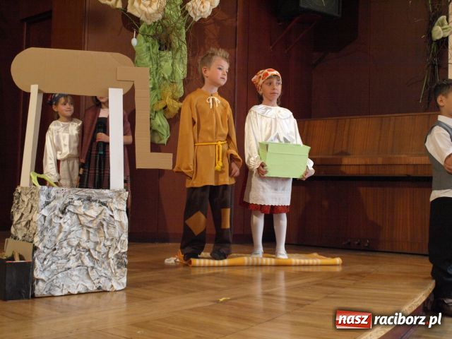 Zdjęcie w galerii na portalu naszraciborz.pl: XVII Międzynarodowy Przegląd Teatrzyków wiadomości z regionu