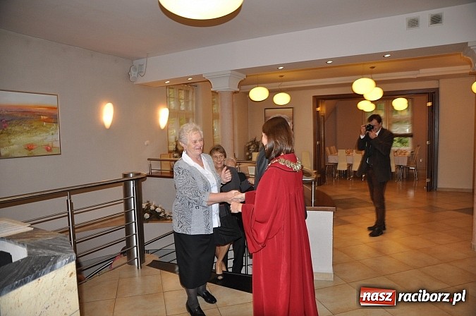 Zdjęcie w galerii na portalu naszraciborz.pl: Złote Gody w Raciborzu - medale Prezydenta RP dla sześciu par wiadomości z regionu