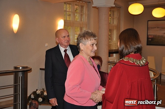 Zdjęcie w galerii na portalu naszraciborz.pl: Złote Gody w Raciborzu - medale Prezydenta RP dla sześciu par wiadomości z regionu