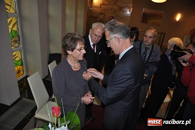 Zdjęcie w galerii na portalu naszraciborz.pl: Złote Gody w Raciborzu - medale Prezydenta RP dla sześciu par wiadomości z regionu