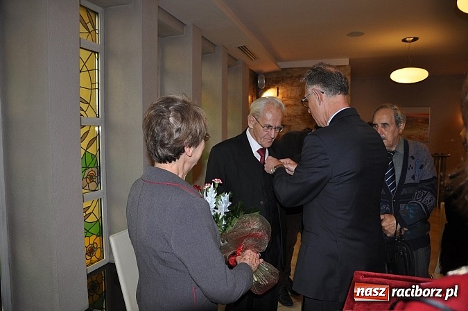 Zdjęcie w galerii na portalu naszraciborz.pl: Złote Gody w Raciborzu - medale Prezydenta RP dla sześciu par wiadomości z regionu