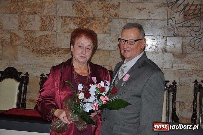 Zdjęcie w galerii na portalu naszraciborz.pl: Złote Gody w Raciborzu - medale Prezydenta RP dla sześciu par wiadomości z regionu