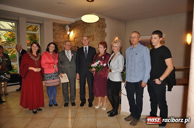 Zdjęcie w galerii na portalu naszraciborz.pl: Złote Gody w Raciborzu - medale Prezydenta RP dla sześciu par wiadomości z regionu