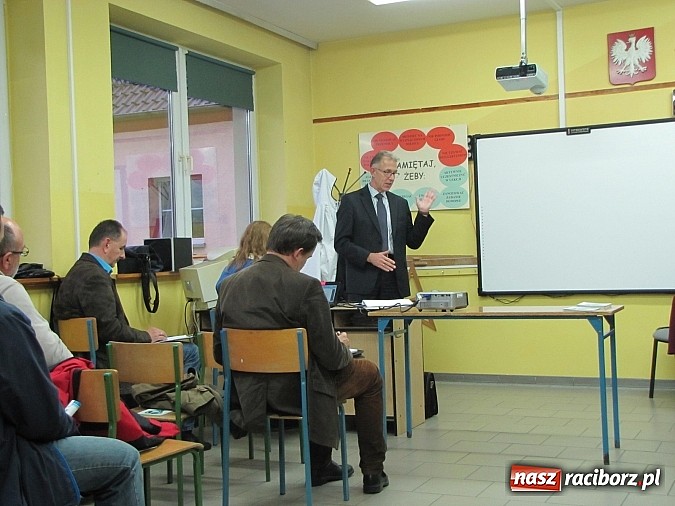 Zdjęcie w galerii na portalu naszraciborz.pl: W Markowicach bez emocji i rzeczowo wiadomości z regionu