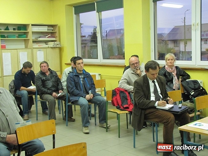 Zdjęcie w galerii na portalu naszraciborz.pl: W Markowicach bez emocji i rzeczowo wiadomości z regionu