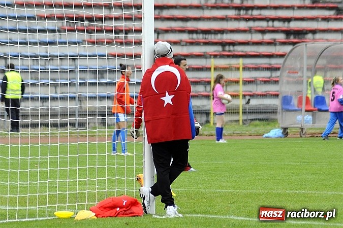 Zdjęcie w galerii na portalu naszraciborz.pl: RTP Unia Racibórz - Konak 0:0. Raciborzanki odpadły z Ligi Mistrzów UEFA kobiet wiadomości z regionu