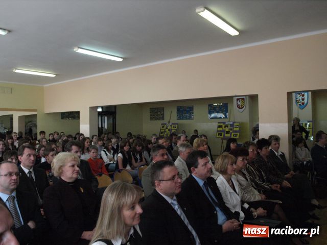 Zdjęcie w galerii na portalu naszraciborz.pl: Dekada z Dyziem wiadomości z regionu