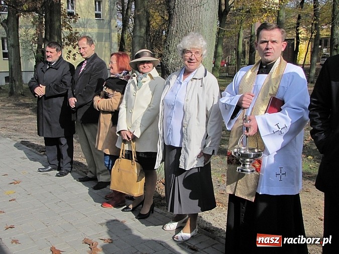 Zdjęcie w galerii na portalu naszraciborz.pl: Wychowankowie MOW-u w Rudach mają nowe boisko wiadomości z regionu