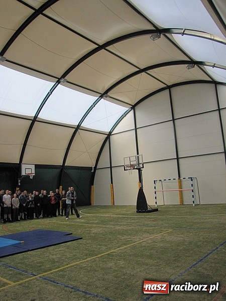 Zdjęcie w galerii na portalu naszraciborz.pl: Wychowankowie MOW-u w Rudach mają nowe boisko wiadomości z regionu