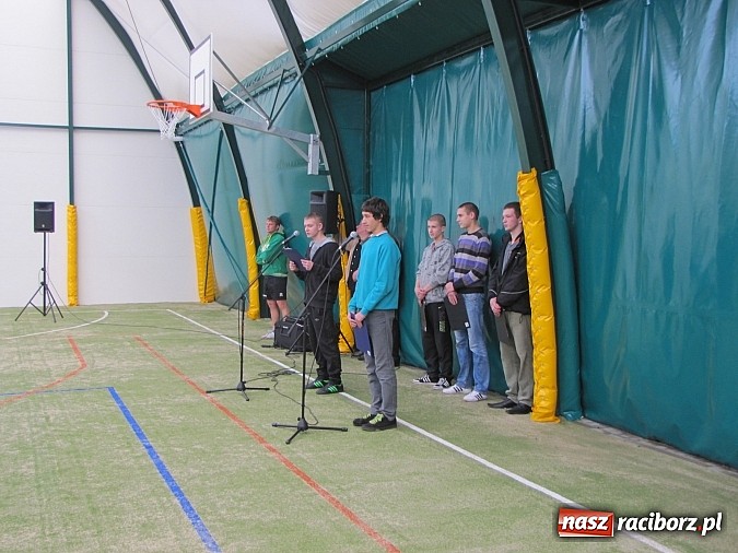 Zdjęcie w galerii na portalu naszraciborz.pl: Wychowankowie MOW-u w Rudach mają nowe boisko wiadomości z regionu