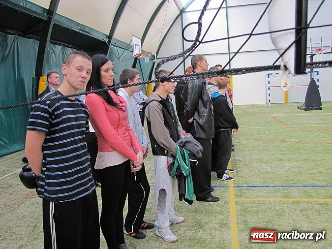 Zdjęcie w galerii na portalu naszraciborz.pl: Wychowankowie MOW-u w Rudach mają nowe boisko wiadomości z regionu