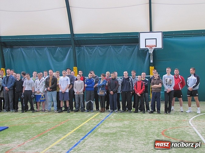 Zdjęcie w galerii na portalu naszraciborz.pl: Wychowankowie MOW-u w Rudach mają nowe boisko wiadomości z regionu