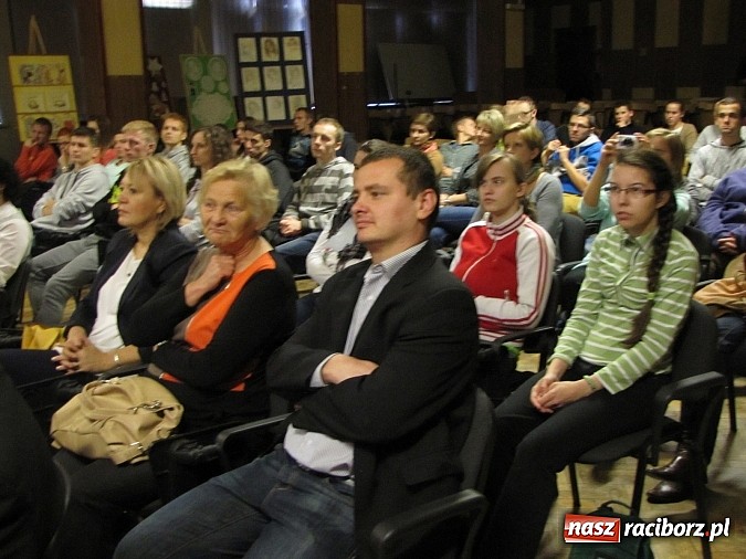 Zdjęcie w galerii na portalu naszraciborz.pl: Konferencją zakończyli Festiwal Kultury Głuchych wiadomości z regionu