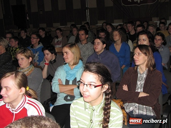 Zdjęcie w galerii na portalu naszraciborz.pl: Konferencją zakończyli Festiwal Kultury Głuchych wiadomości z regionu