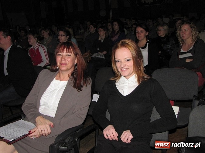 Zdjęcie w galerii na portalu naszraciborz.pl: Konferencją zakończyli Festiwal Kultury Głuchych wiadomości z regionu