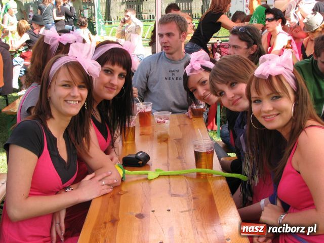 Zdjęcie w galerii na portalu naszraciborz.pl: Pomarańcza rozpętała burzę wiadomości z regionu