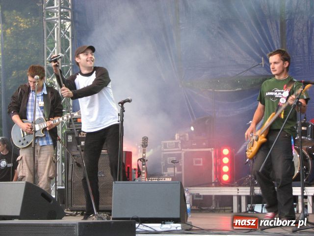 Zdjęcie w galerii na portalu naszraciborz.pl: Pomarańcza rozpętała burzę wiadomości z regionu