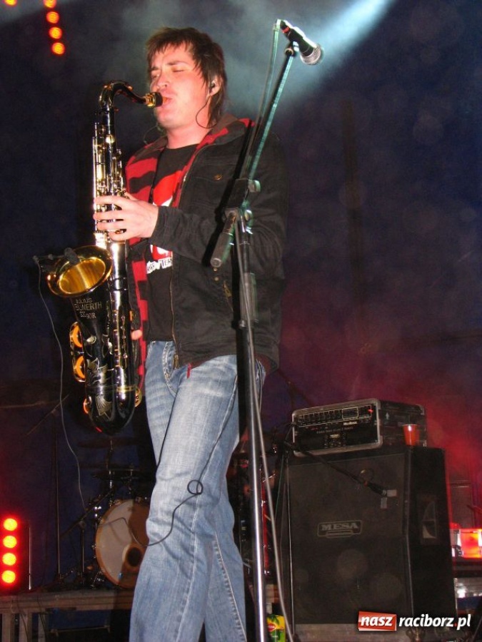 Zdjęcie w galerii na portalu naszraciborz.pl: Pomarańcza rozpętała burzę wiadomości z regionu