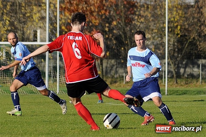 Zdjęcie w galerii na portalu naszraciborz.pl: Piłkarze Rafako wygrali z Naprzodem wiadomości z regionu