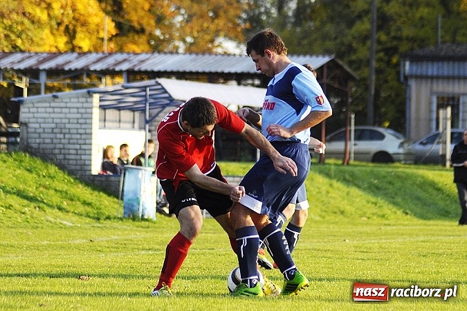Zdjęcie w galerii na portalu naszraciborz.pl: Piłkarze Rafako wygrali z Naprzodem wiadomości z regionu