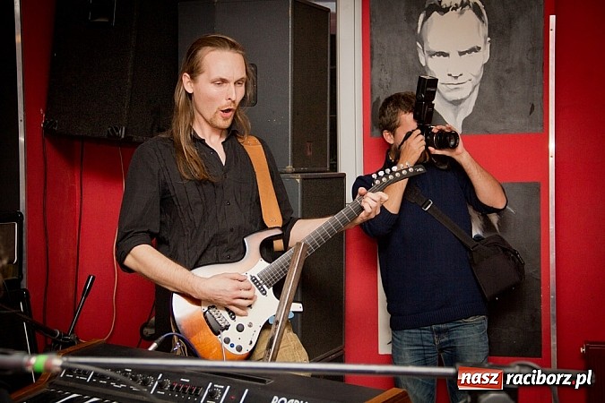 Zdjęcie w galerii na portalu naszraciborz.pl: The Gate - premierowo na Końcu Świata wiadomości z regionu