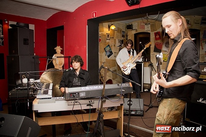 Zdjęcie w galerii na portalu naszraciborz.pl: The Gate - premierowo na Końcu Świata wiadomości z regionu