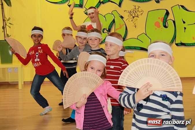 Zdjęcie w galerii na portalu naszraciborz.pl: Dziecięce zabawy na finał Budo Gali wiadomości z regionu