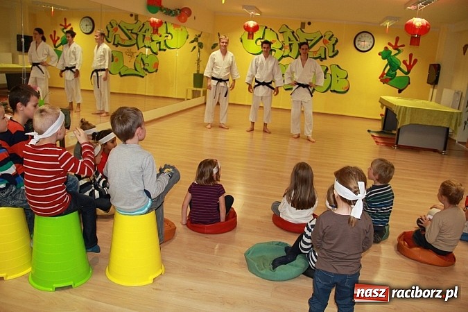 Zdjęcie w galerii na portalu naszraciborz.pl: Dziecięce zabawy na finał Budo Gali wiadomości z regionu