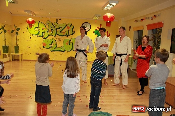 Zdjęcie w galerii na portalu naszraciborz.pl: Dziecięce zabawy na finał Budo Gali wiadomości z regionu