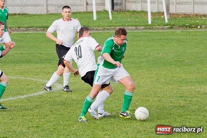 Zdjęcie w galerii na portalu naszraciborz.pl: Spokojna wygrana ekipy Tworkowa wiadomości z regionu