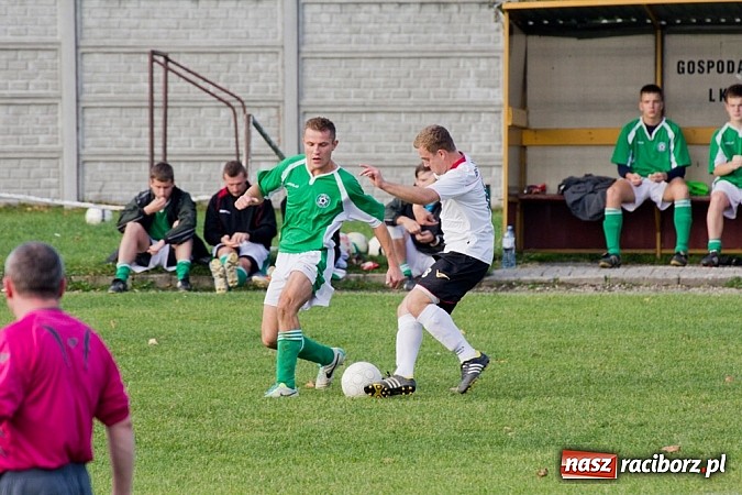 Zdjęcie w galerii na portalu naszraciborz.pl: Spokojna wygrana ekipy Tworkowa wiadomości z regionu