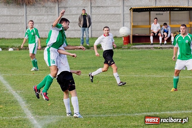 Zdjęcie w galerii na portalu naszraciborz.pl: Spokojna wygrana ekipy Tworkowa wiadomości z regionu
