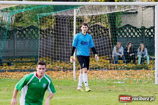 Zdjęcie w galerii na portalu naszraciborz.pl: Spokojna wygrana ekipy Tworkowa wiadomości z regionu