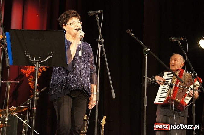 Zdjęcie w galerii na portalu naszraciborz.pl: Pamiętasz była jesień w Strzesze wiadomości z regionu