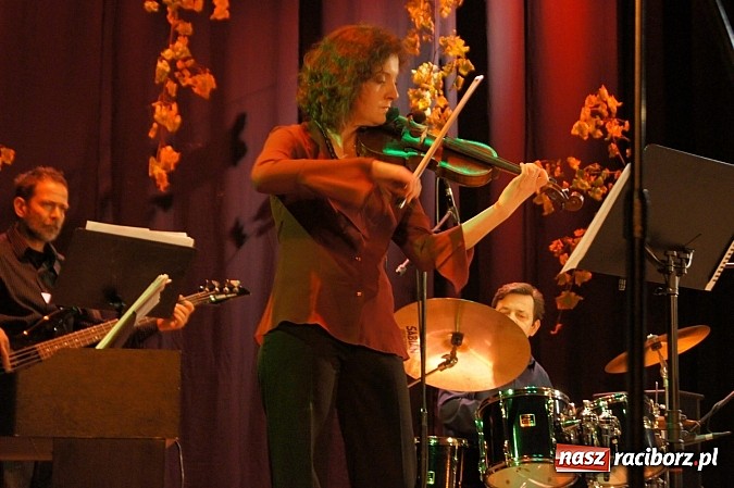 Zdjęcie w galerii na portalu naszraciborz.pl: Pamiętasz była jesień w Strzesze wiadomości z regionu