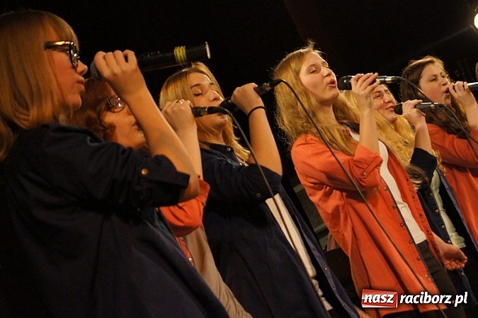 Zdjęcie w galerii na portalu naszraciborz.pl: Pamiętasz była jesień w Strzesze wiadomości z regionu