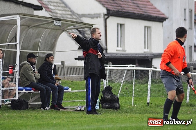 Zdjęcie w galerii na portalu naszraciborz.pl: Emocje w derbach: karny, kartki i pięć goli wiadomości z regionu