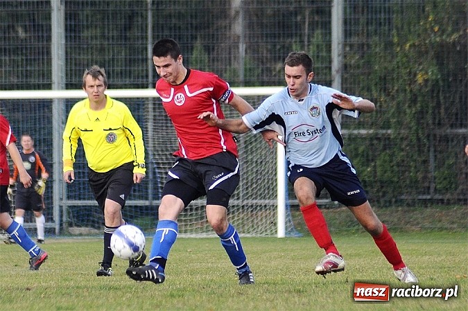 Zdjęcie w galerii na portalu naszraciborz.pl: Markowice-Rogów: Wygrana w ostatnich minutach wiadomości z regionu